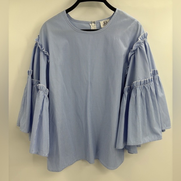 Women's DRA Blue White Stripes Long Sleeve bell Sleeves Blouse Shirt size xs - Picture 1 of 16